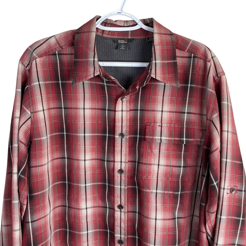 Royal Robbins Button Up Shirt Mens L Red Plaid Stretch Roll Tab Sleeve Hike‎